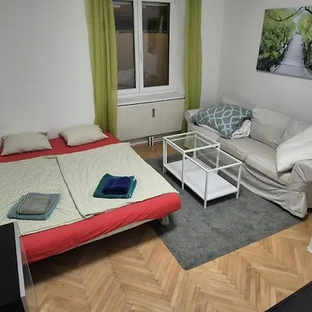 公寓 Annenstrasse Apartment'6beds'freeparking